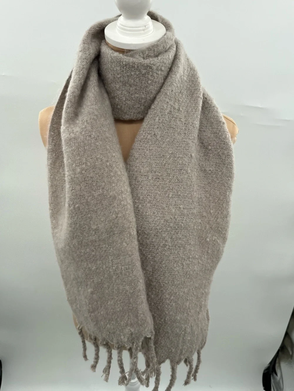 Gap Brushed Fringe Scarf Quail Taupe Beige 72” Soft Fuzzy NWT